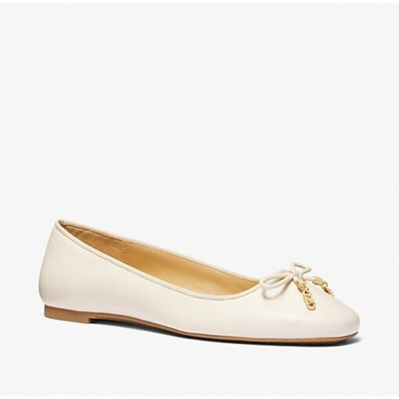 Michael kors Nori Leather Ballet Flat Shoes Women LT Cream Leather Almond toe - Picture 1 of 3